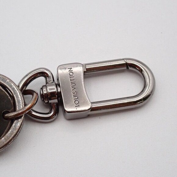 LOUIS VUITTON Porte Cles Dragonne Key Chain Monogram Eclipse - Picture 2 of 9